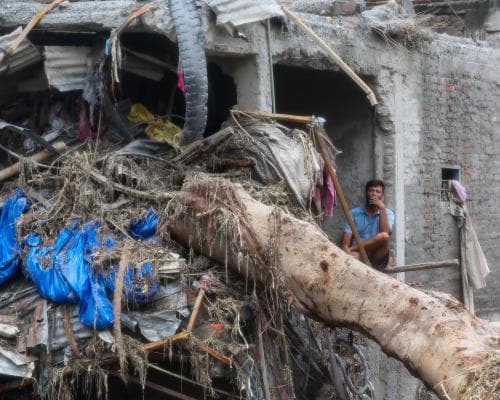 The High-Stakes Rescue Beneath the Himalayas: When Nature Tests the Limits of Modern Wealth