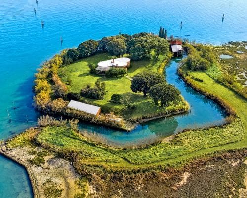 A Private Fortress in the Venetian Lagoon: The Island of Crevan