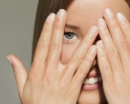 The Quiet Power of the Naked Nail: Why the Ultra-Wealthy Are Trading Gloss for Grooming