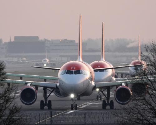 The Billionaire’s Runway: Apollo’s £5.7bn Play for easyJet’s Fleet and Future