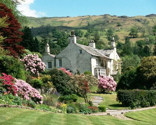 The New Pilgrimage: Why the Ultra-Wealthy Are Collecting Literary Houses