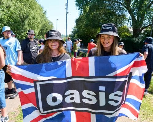 The £11 Billion Soundtrack: How Oasis and the Ultra-Rich Turned Live Music into the Ultimate Status Signal