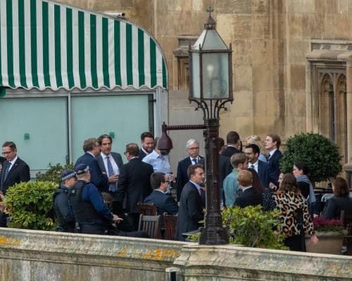 Westminster's Open Bar: The Hidden Cost of Britain's Alcohol-Soaked Power Hub