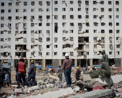 A Revolution in Ruins: The Unraveling of Chávez’s Dream on Venezuela’s Gold Coast