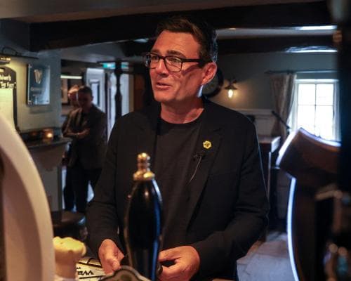 The £1,100 Tax Break That Could Save the British Pub — and Redefine High-Street Status