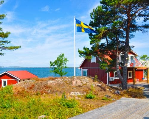 The 5 a.m. Light That Billionaires Can’t Buy: Inside Sweden’s Quietest Archipelago